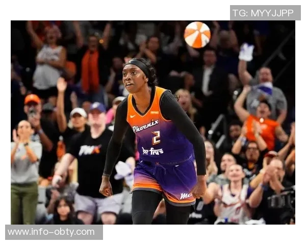 水星队面临挑战WNBA总决赛G3半场落后王牌12分形势严峻